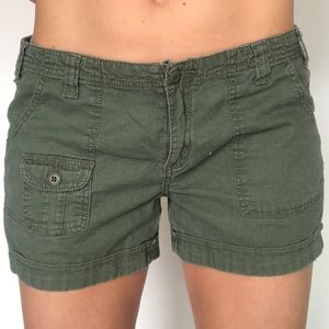 PRANA Army Green Shorts with Pockets Size 8 Cargo